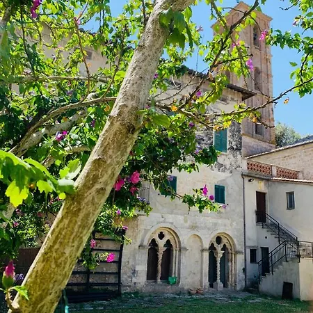 Claves Claustri - Storico Con Balcone Apartament